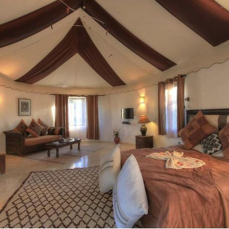 Villa Marco Au Jardin Des Senteurs El Ain Esterno foto