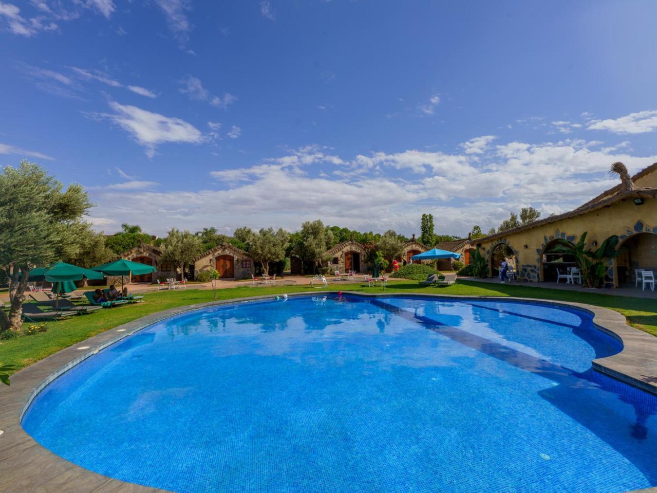 Villa Marco Au Jardin Des Senteurs El Ain Esterno foto