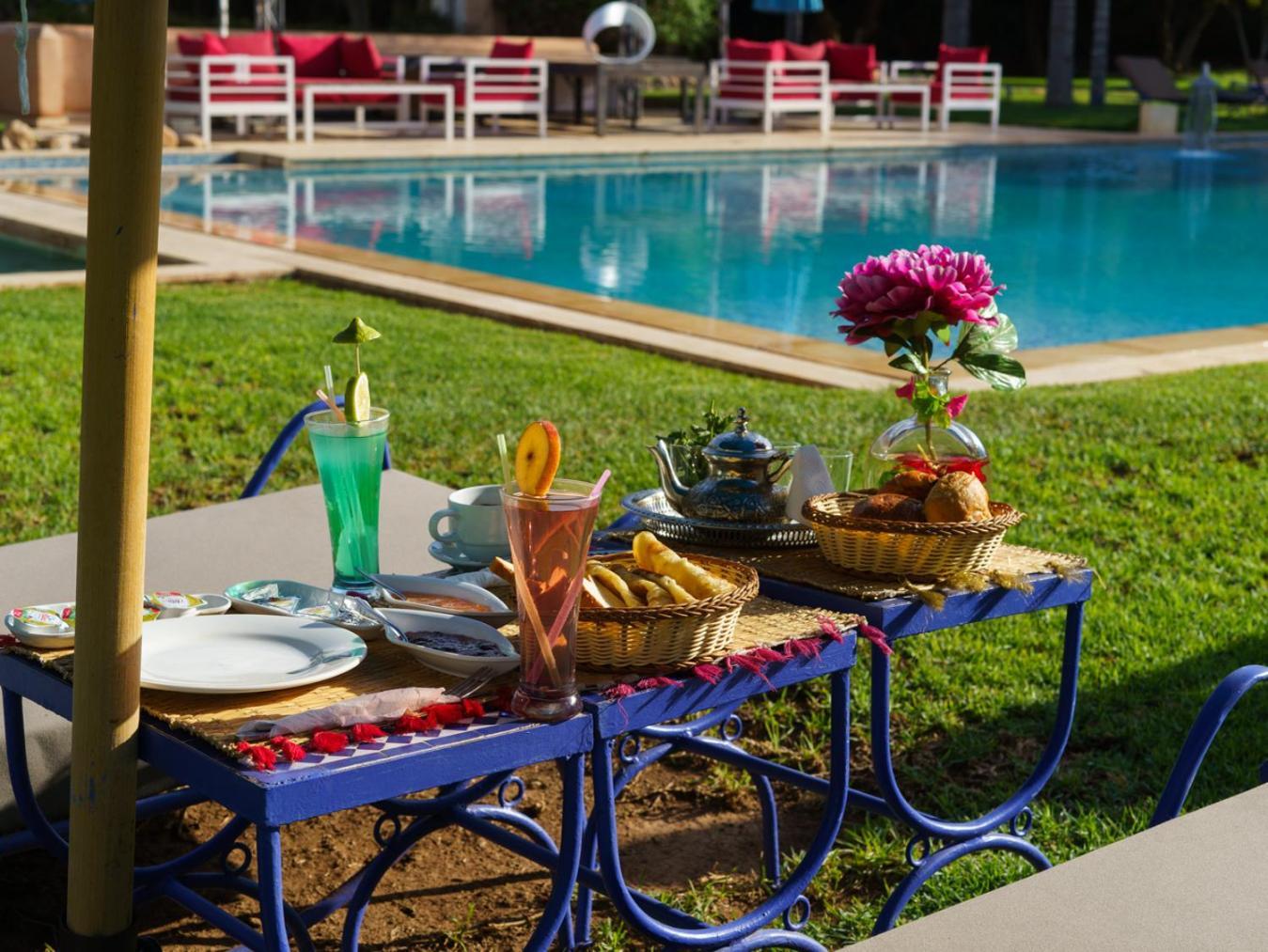 Villa Marco Au Jardin Des Senteurs El Ain Esterno foto