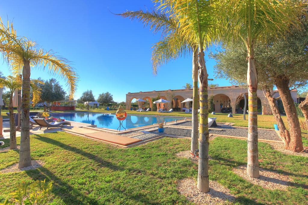 Villa Marco Au Jardin Des Senteurs El Ain Esterno foto
