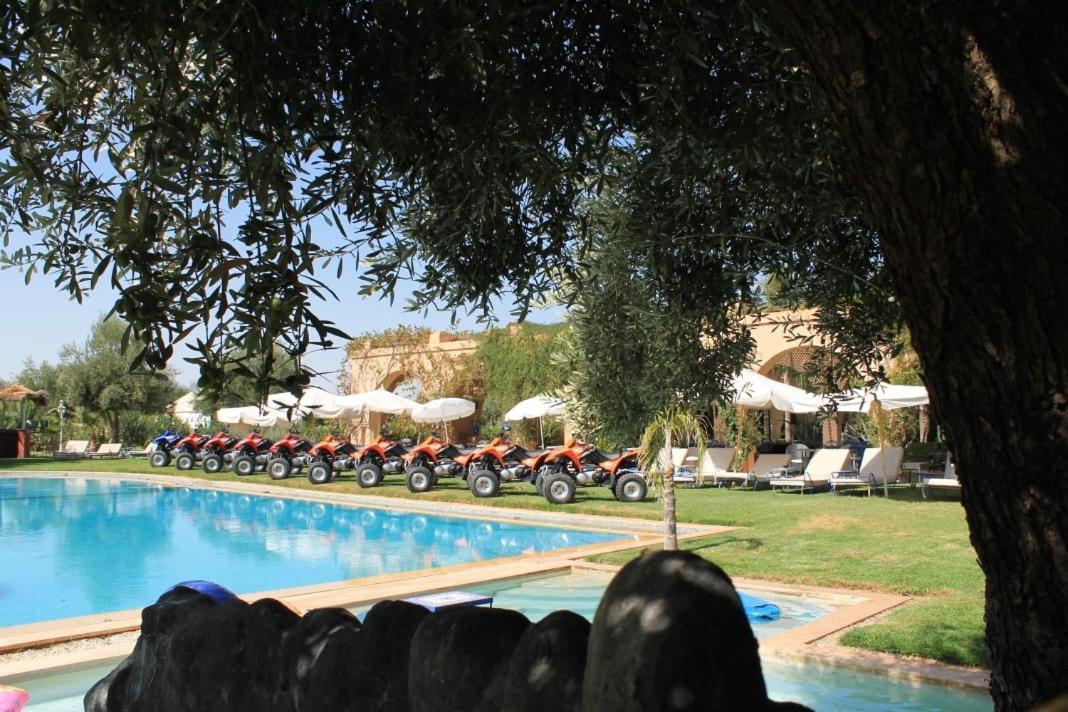 Villa Marco Au Jardin Des Senteurs El Ain Esterno foto